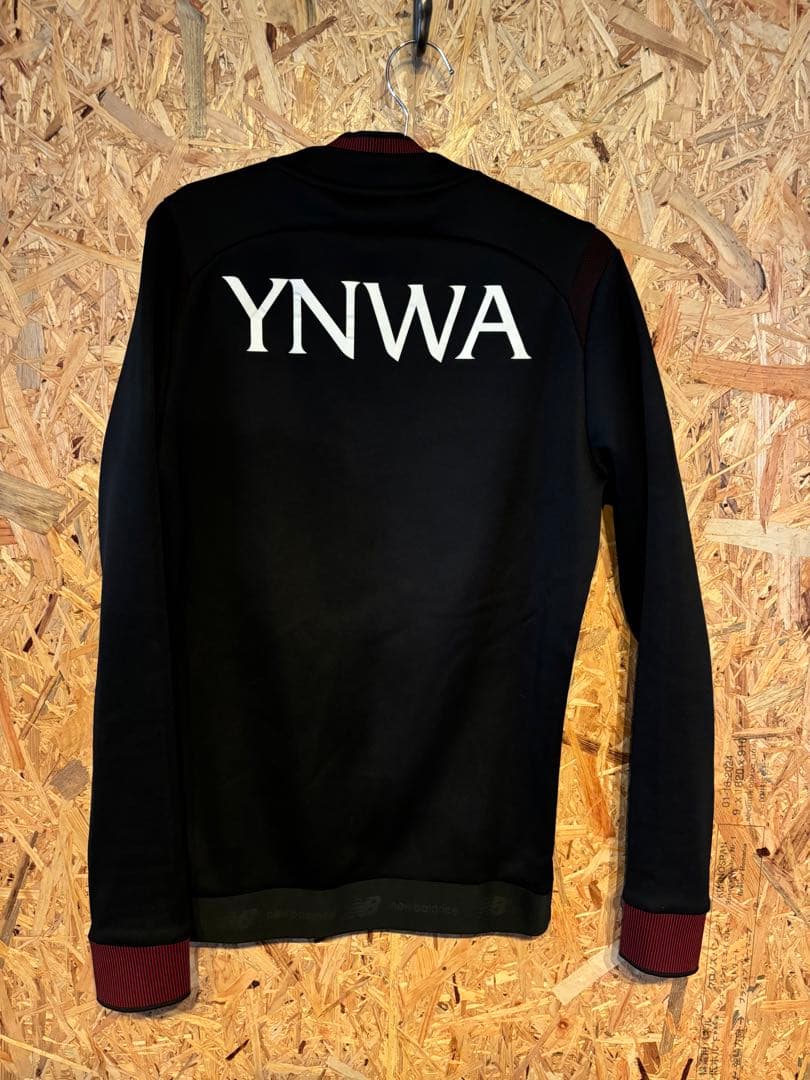 New Balance リヴァプール 125周年 トラックジャケット 2017