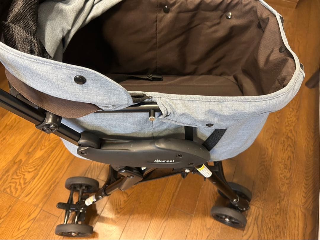 COMPET　コムペット　ペットカート　ミリミリライト　軽量3.9kg　犬用