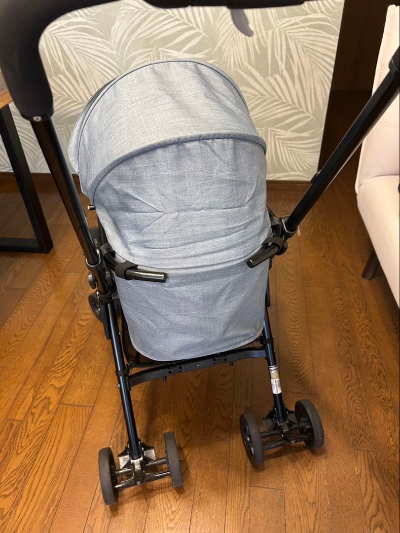 COMPET　コムペット　ペットカート　ミリミリライト　軽量3.9kg　犬用