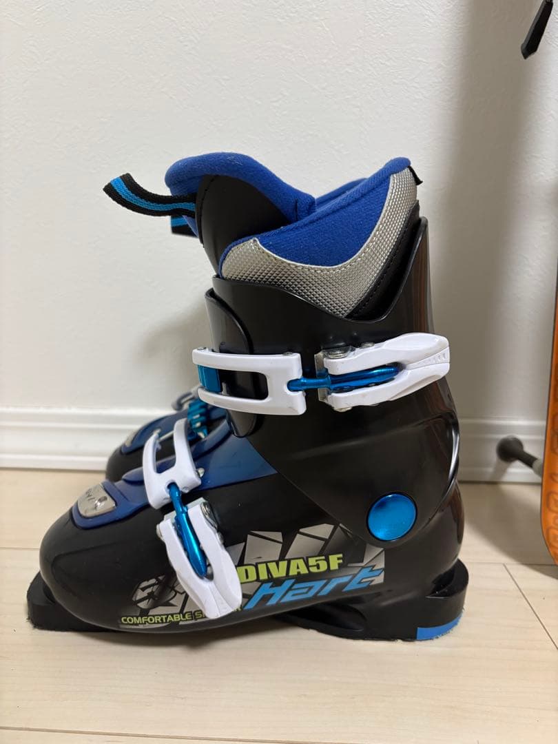 ROSSIGNOLジュニアスキー４点（板110cm、金具、靴21cm、ポール）