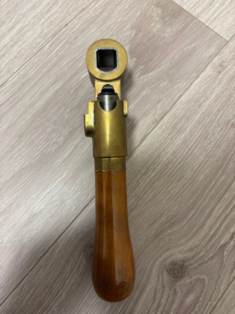 鉄道　ブレーキハンドル