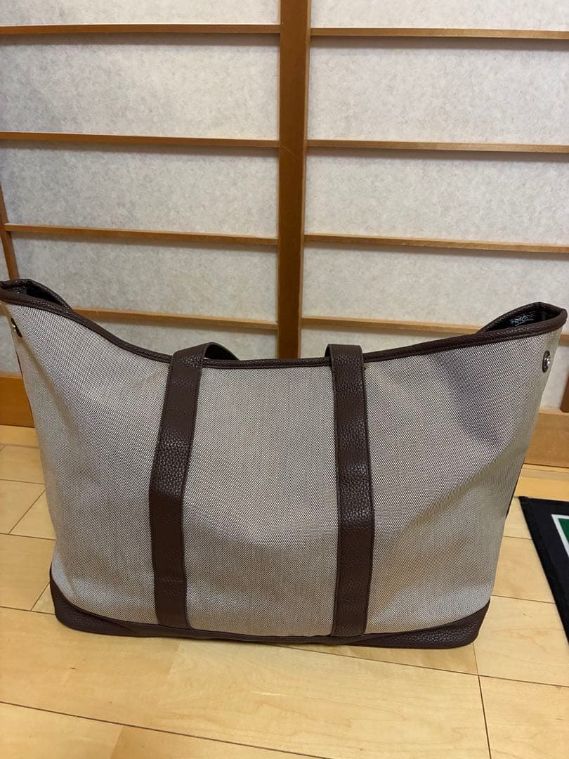 美品　オロビアンコ　年末年始対応可能です　定価35200円