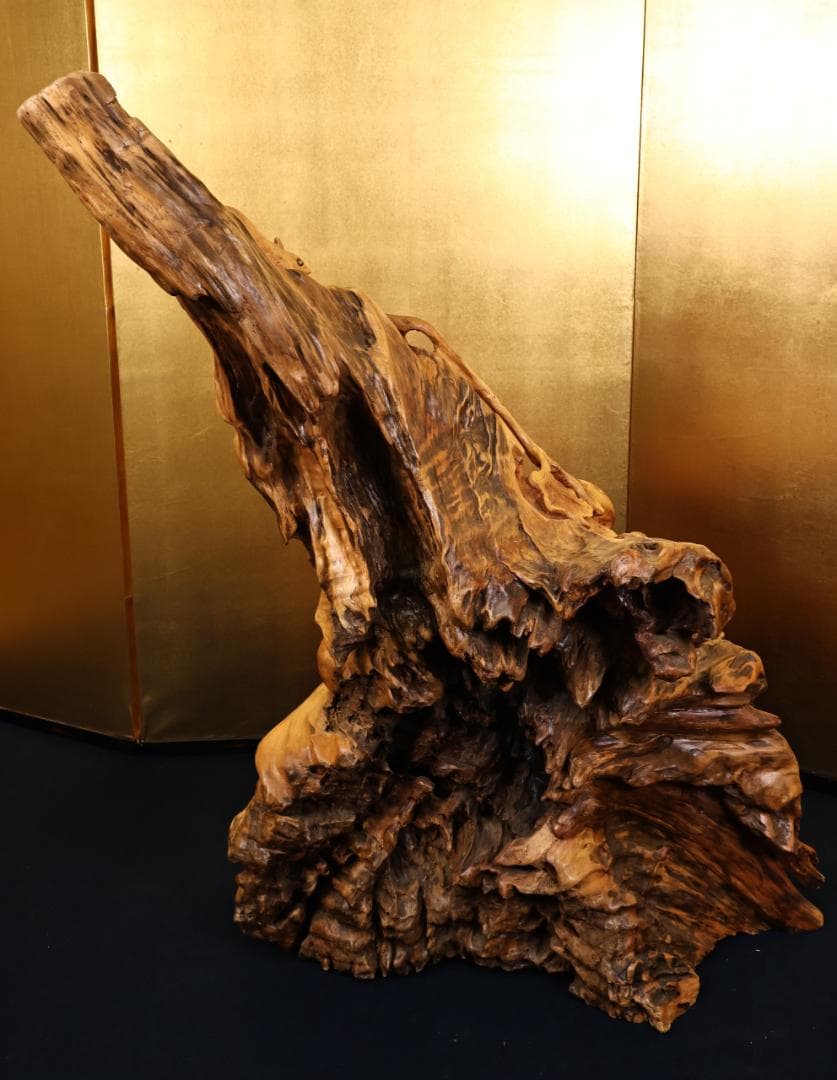 木彫　「 栗鼠と瓢箪 」 　一刀彫　東洋彫刻　置物　床飾り　インテリア　BK38