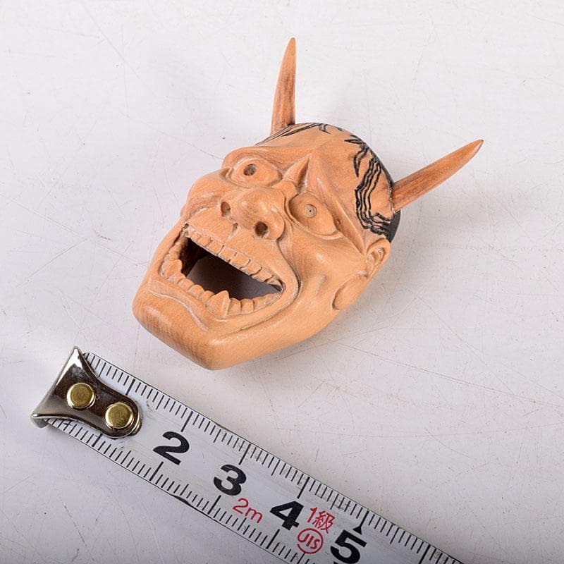 時代提げ物　木彫　面根付　能面　お面　般若面　C　7926