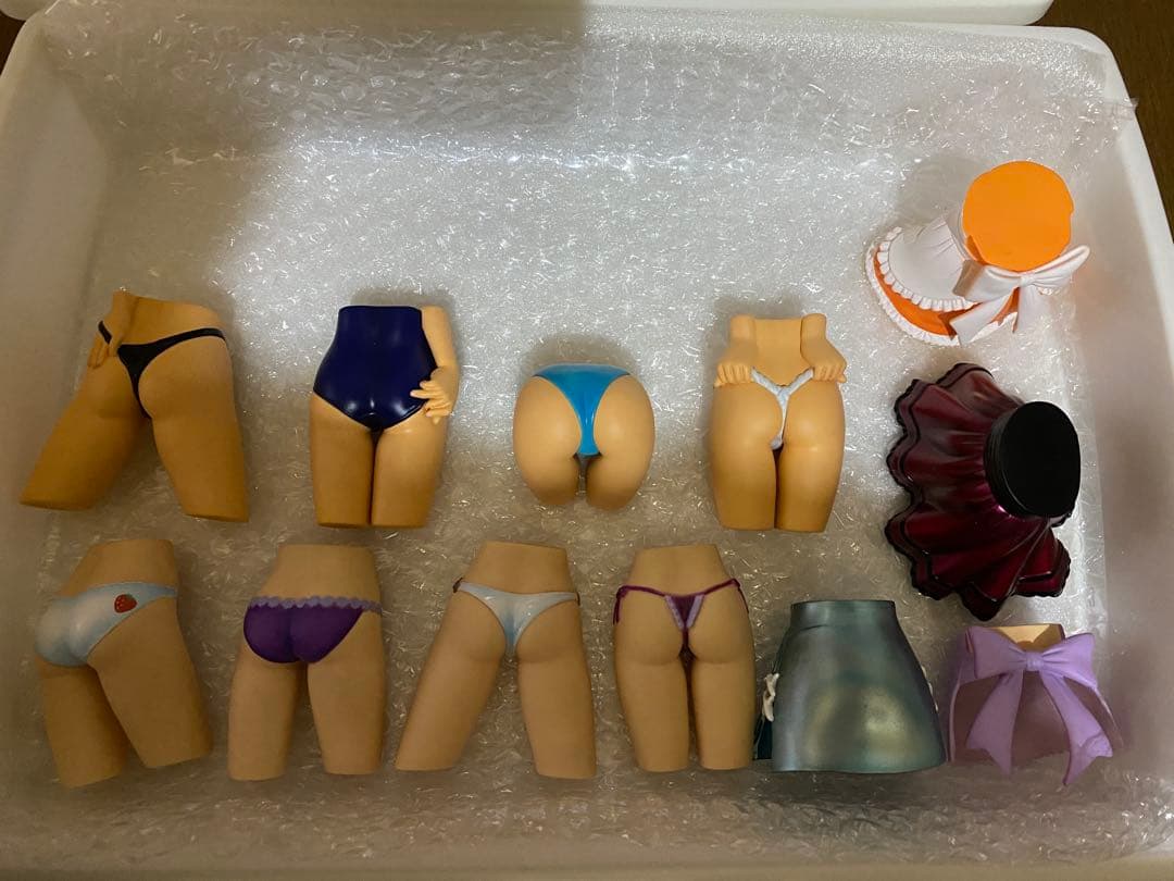 BUST EMPEROR　HIP PARADE　フィギュア