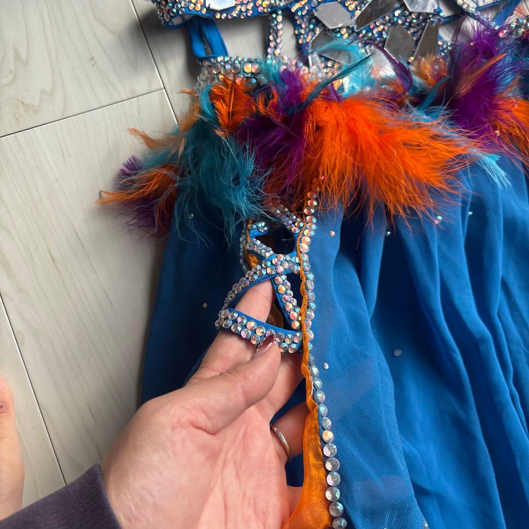 エジプトベリーダンス セットアップ 青オレンジ　羽