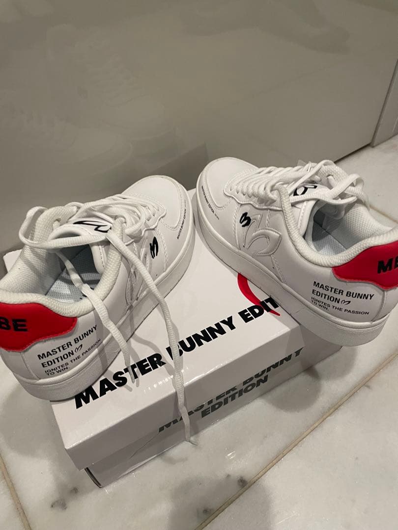 MASTER BUNNY EDITION スパイクレスシューズ マスターバニー