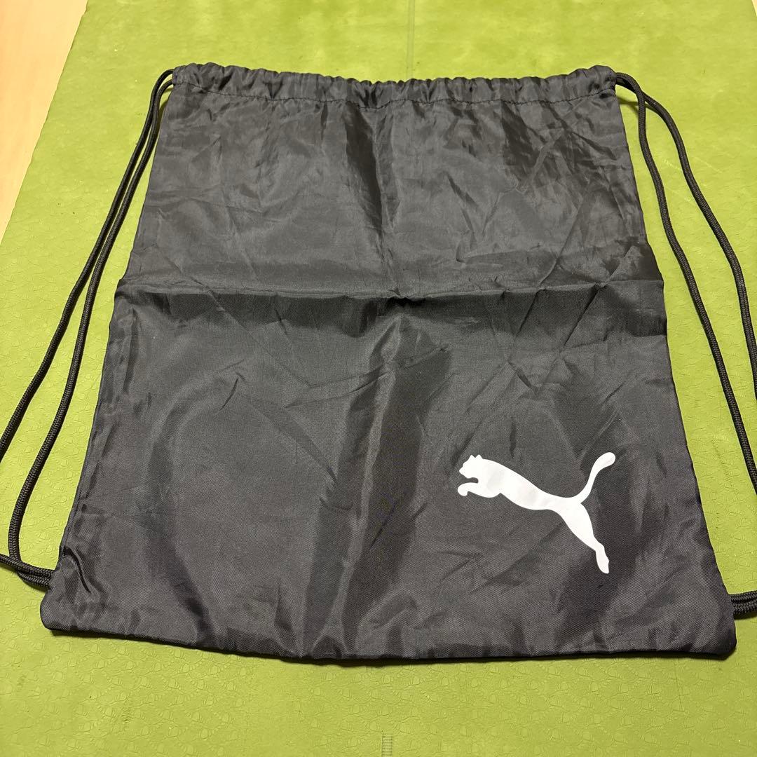 【新品未使用】PUMA フューチャー Z 28cm SG 取り替え式 天然芝用