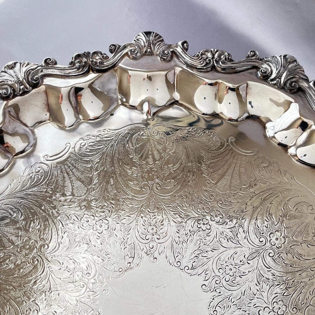 【SHERIDAN】 チッペンデールのサルヴァ フット付 43cm 大型