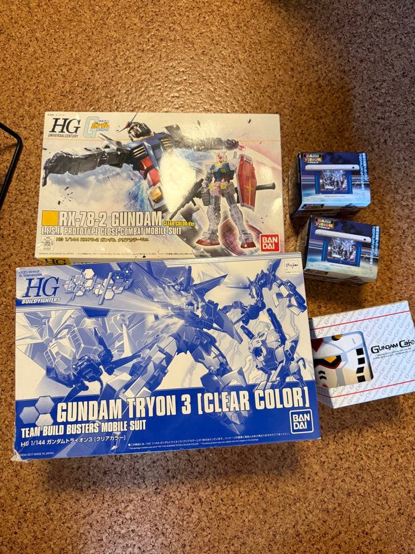 新品　HGBFガンダムトライオン3クリアカラーVer イベント限定　おまけ付