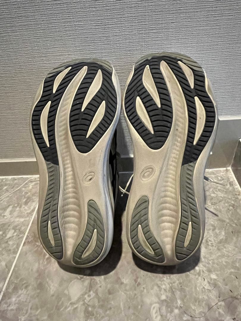 スパイク・シューズ ASICS GEL-NIMBUS 27 ATC 27.0cm