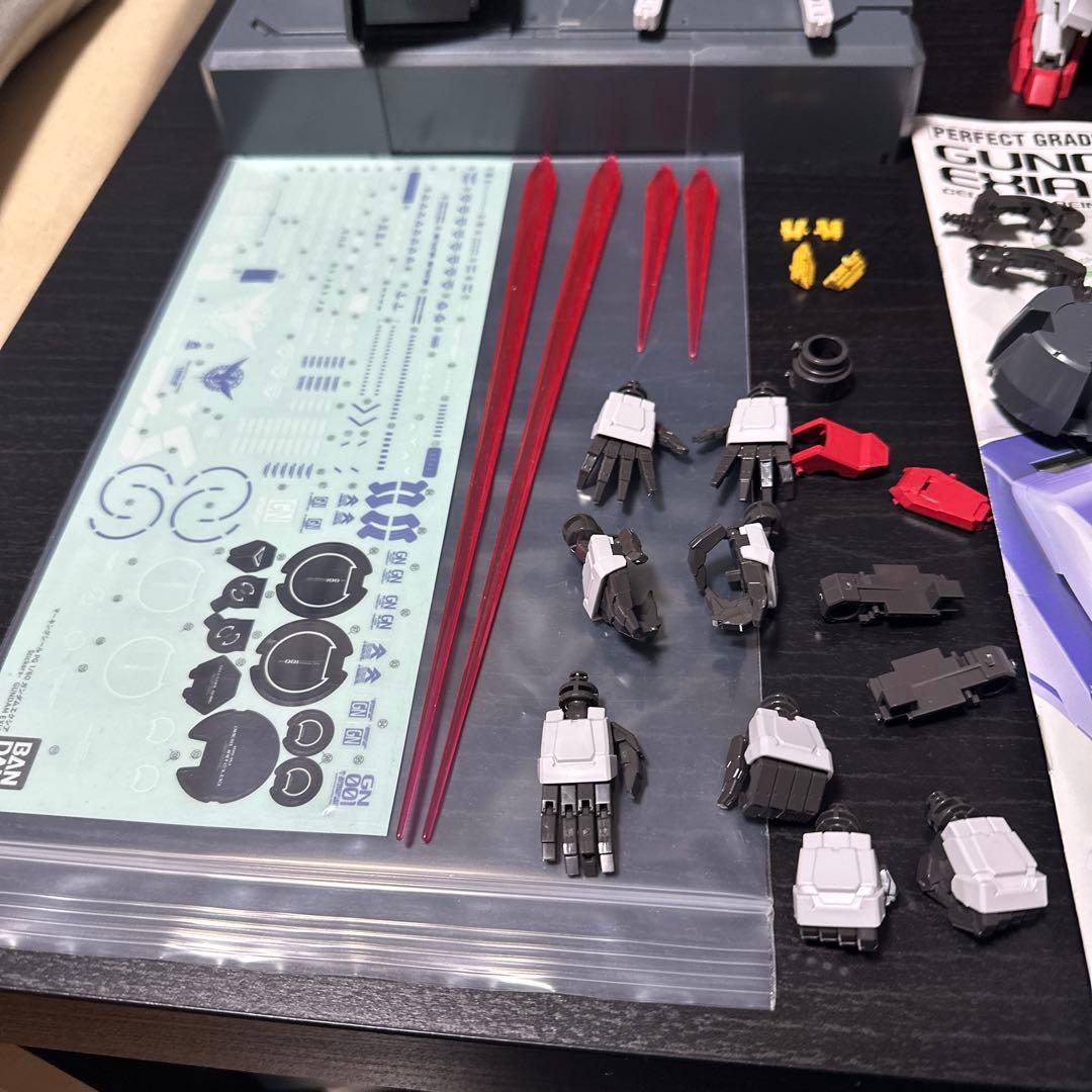 黒*舌様 PG 1/60 ガンダムエクシア ガンプラ 完成品未塗装