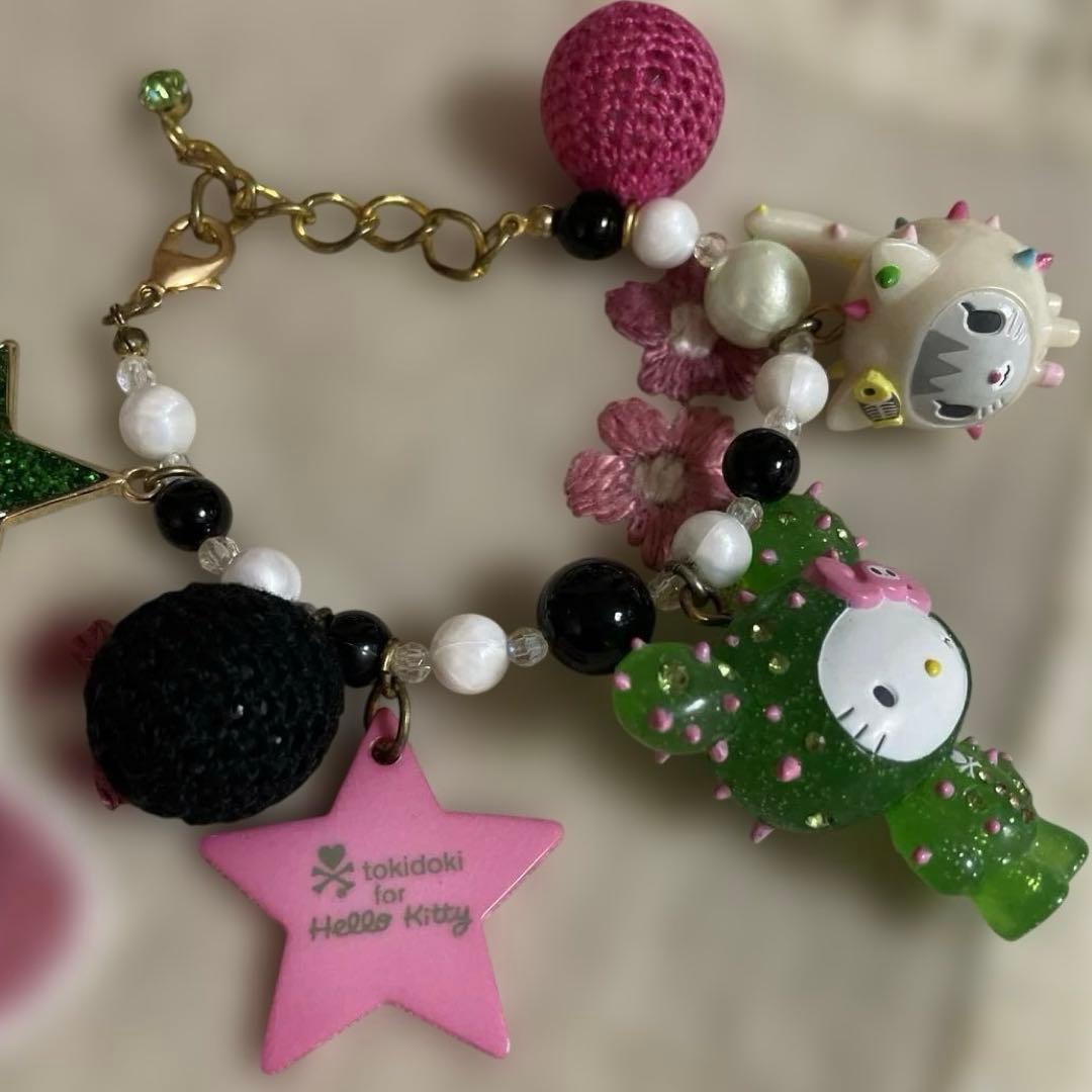 ハローキティ tokidokiコラボ　ブレスレット　激レア　平成レトロ
