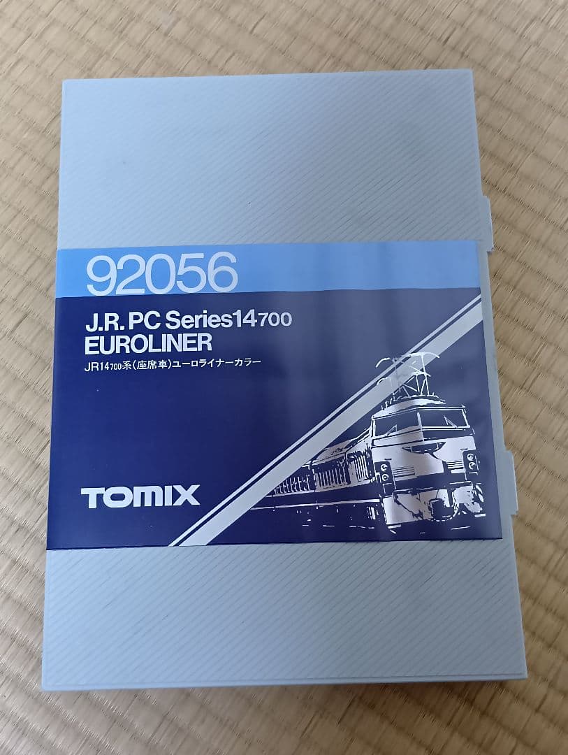 TOMIX 92056 JR14 700系（座席車）ユーロライナーカラー