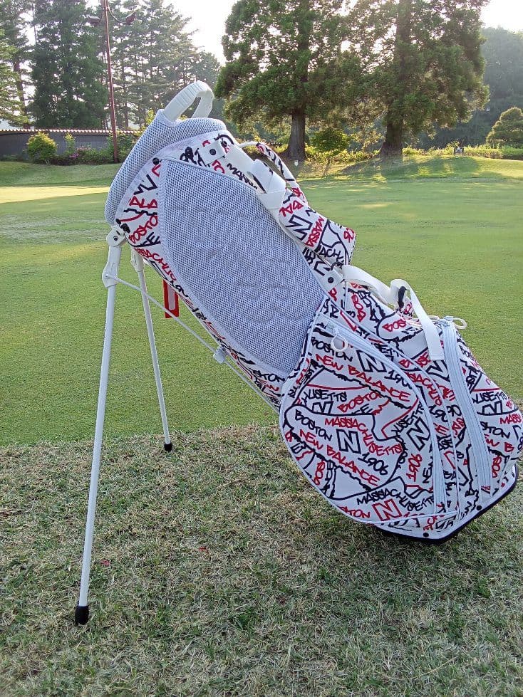 ◆美品◆ニューバランス ダギングシューズキャディバッグ◆ヘッドカバーセット