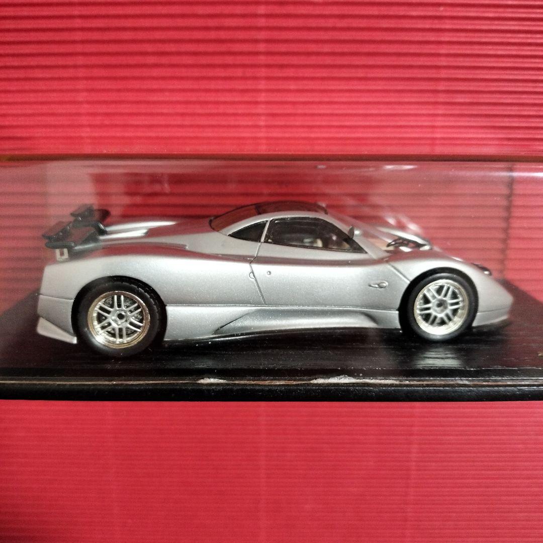 スパークモデル 1/43『パガーニゾンダ C12 7.3/シルバー』未開封品