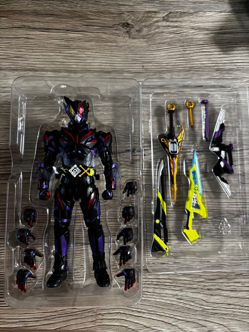 s.h.figuarts 仮面ライダーアークワン　4体セット販売