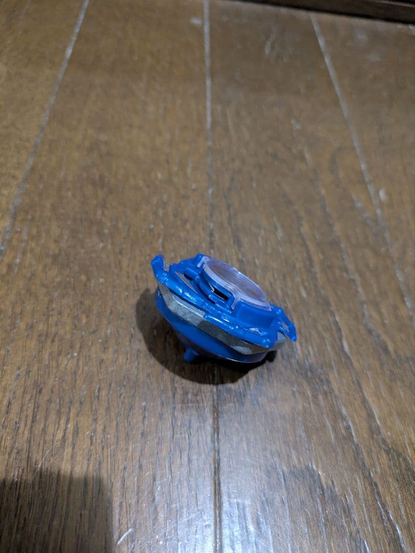 プラモデル 爆転シュートベイブレード　フロスティックドランザー　ジャンク