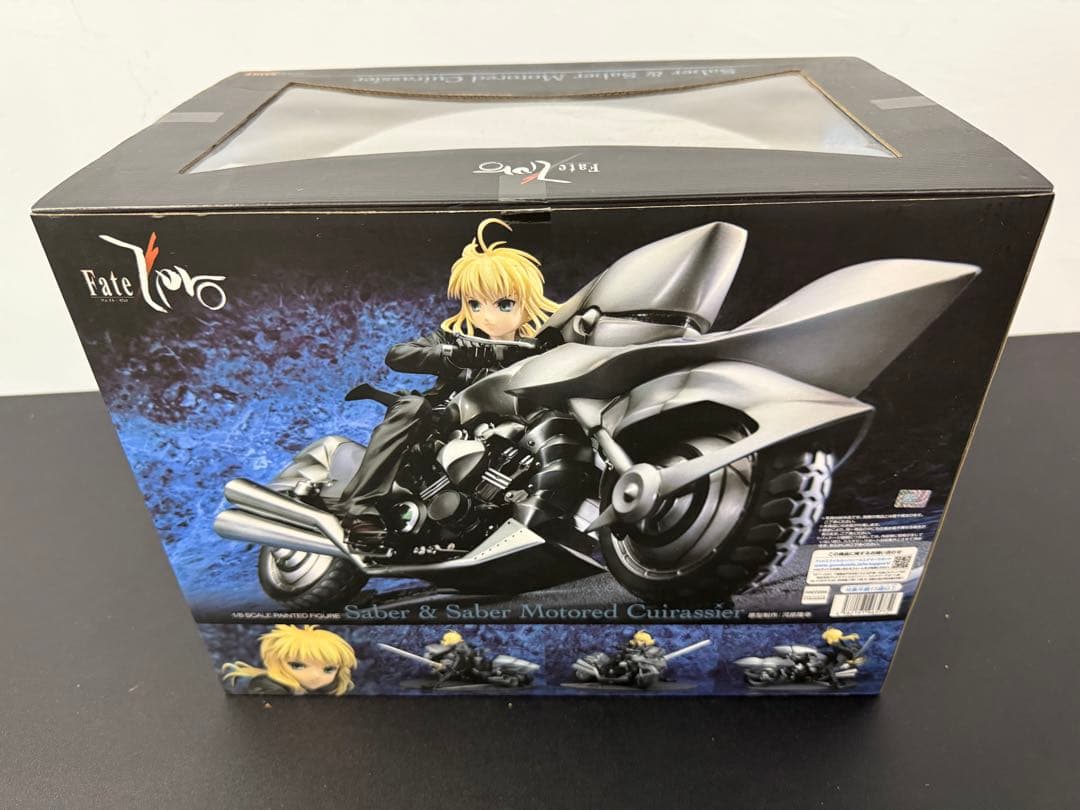 フィギュア セイバー＆セイバー・モータード・キュイラッシェ Fate/Zero