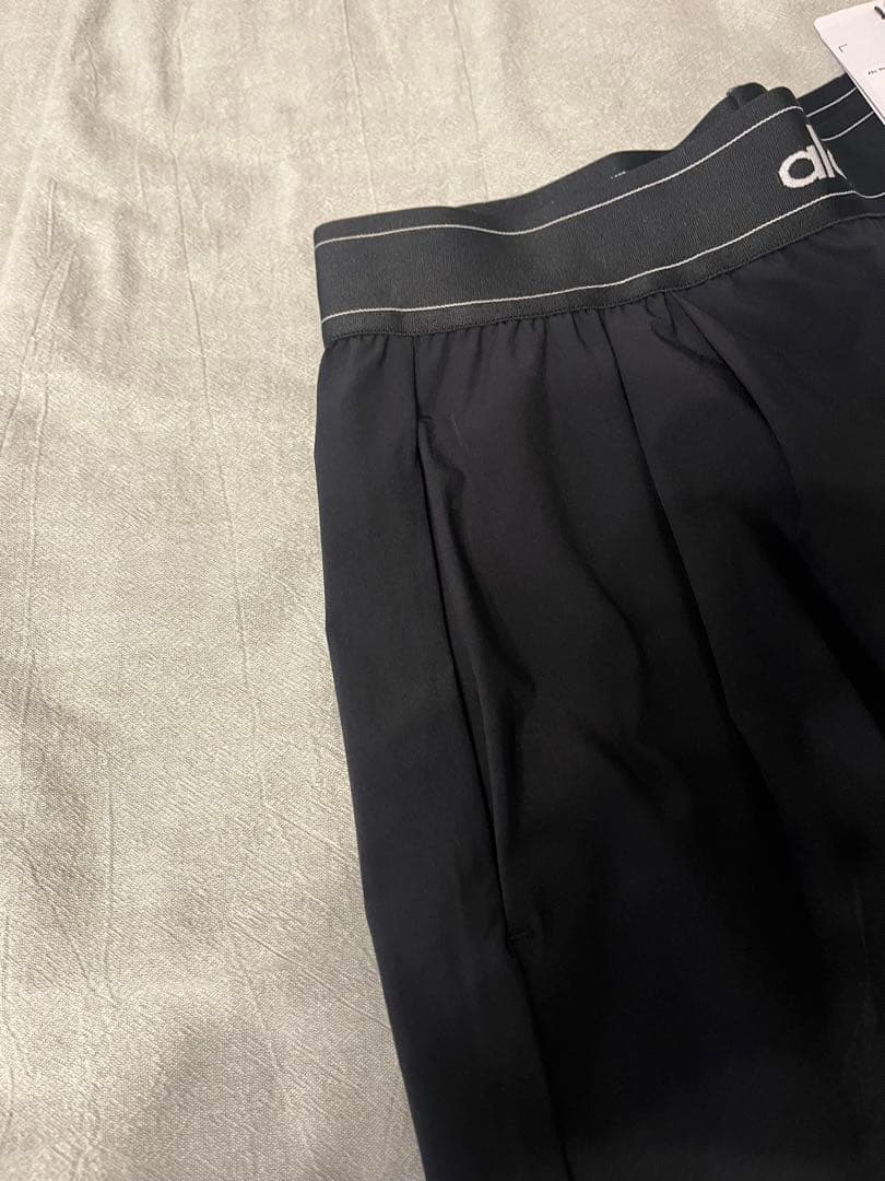 Alo Yoga パンツ ボトム トラウザー　アローヨガ S