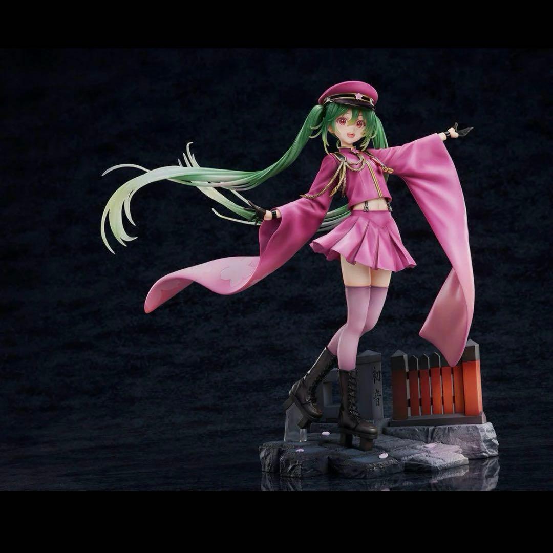 初音ミク　千本桜　フィギュア