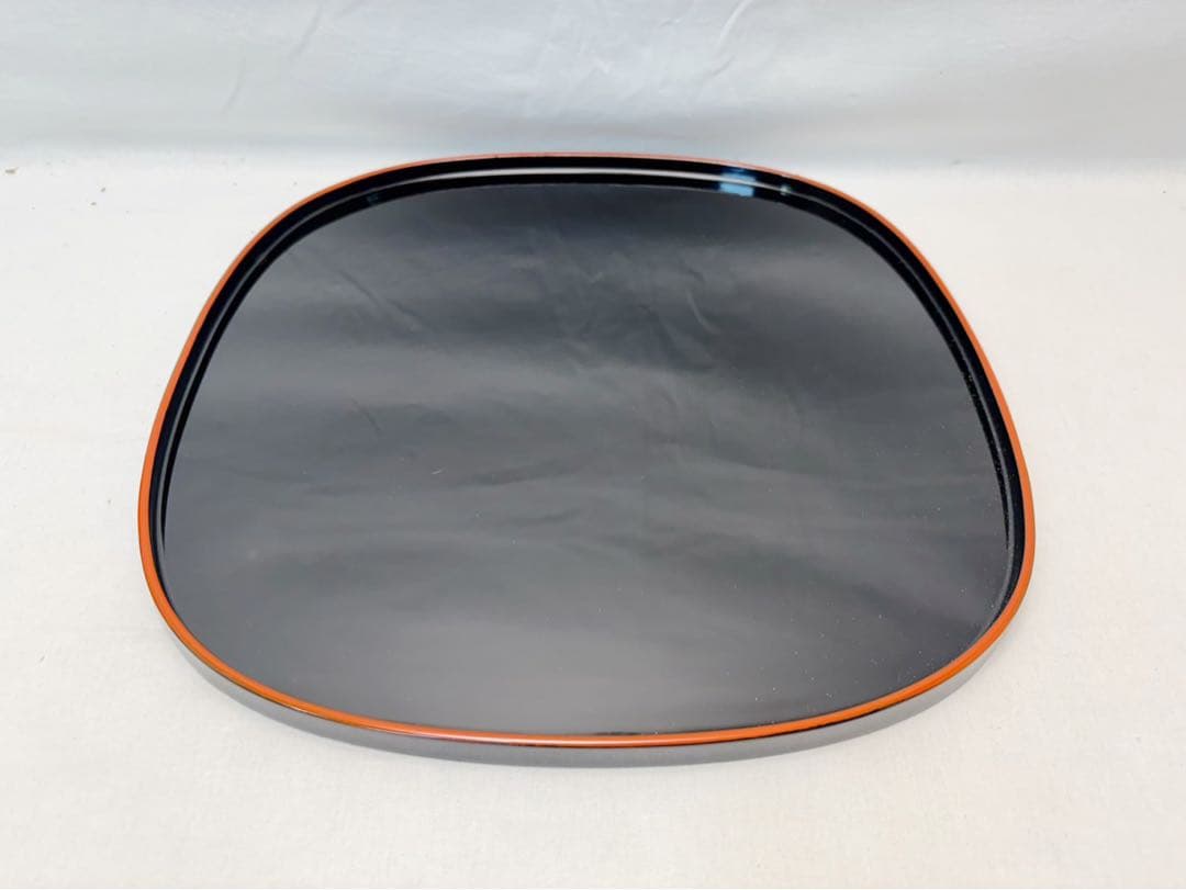 ほぼ未使用 懐石道具 胴張形 黒塗り縁紅 会席膳 5客揃 懐石盆 銘々盆 元箱