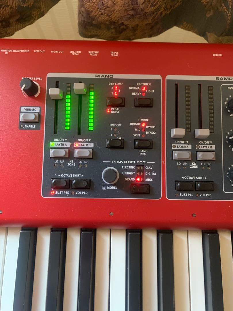 鍵盤楽器 Nord piano 6