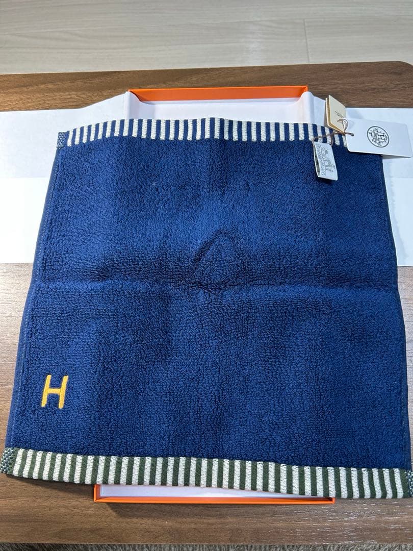 エルメス タオルハンカチ
