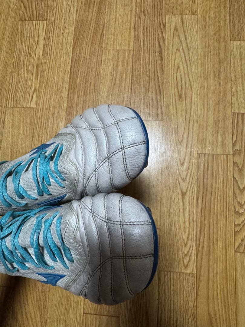 ミズノモレリアNEO4β