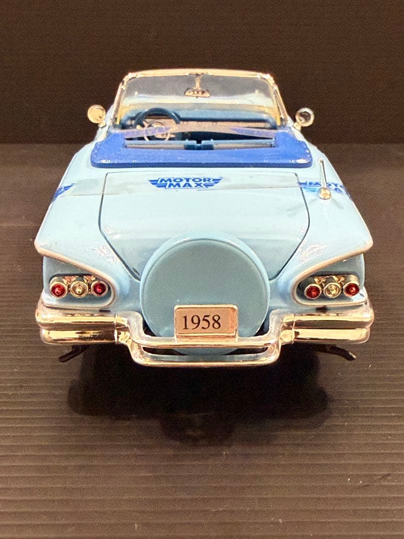 【1958年】シボレー　インパラ　コンバーチブル(新品) 【1/24スケール】