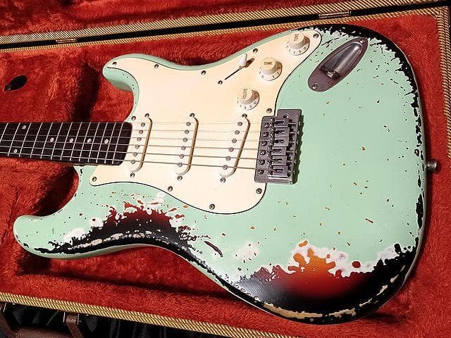 ★SurfGreen Relic Multilayer Stratocaster
