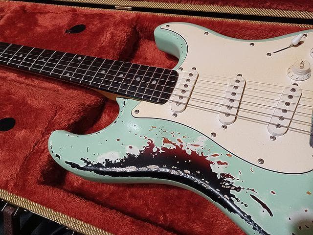 ★SurfGreen Relic Multilayer Stratocaster