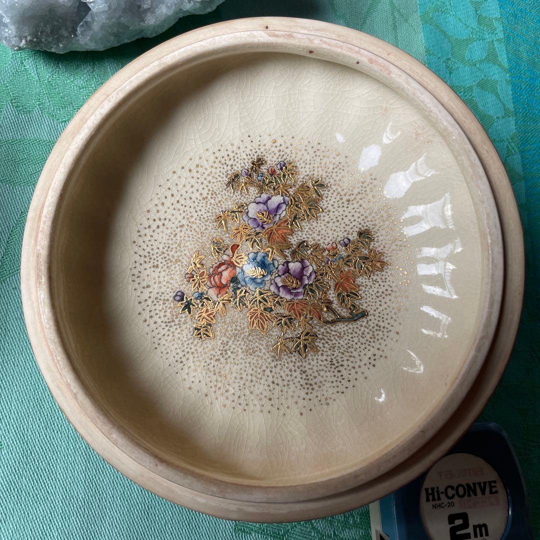 金襴手　金彩　花鳥文　蓋物　菓子器