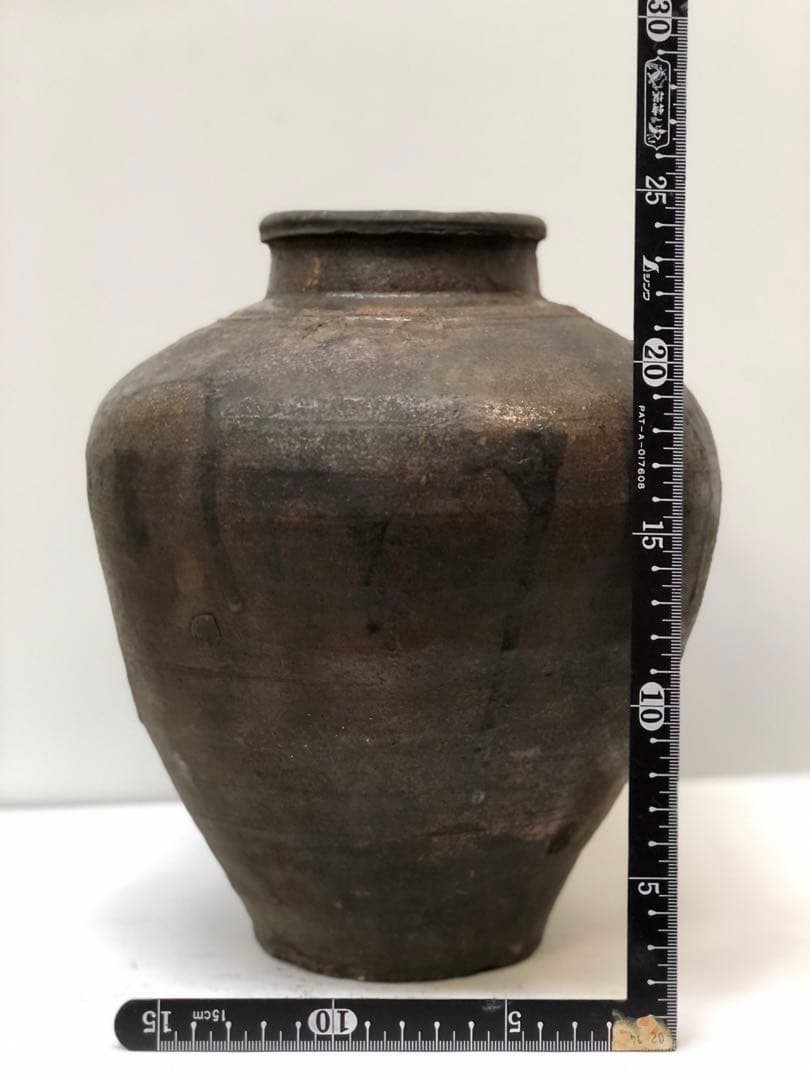 備前焼　常滑焼　美濃焼　信楽焼壺　骨董品　古陶器変壺　花生け　飾り壺