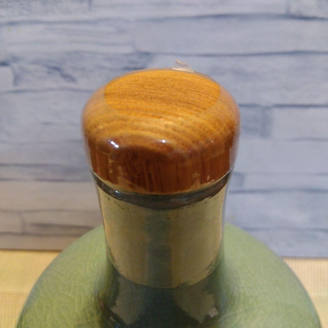 ★ 象嵌ボトル(特選ブレンド) 高麗青磁　雲鶴草華文様　陶器ボトル / ニッカ