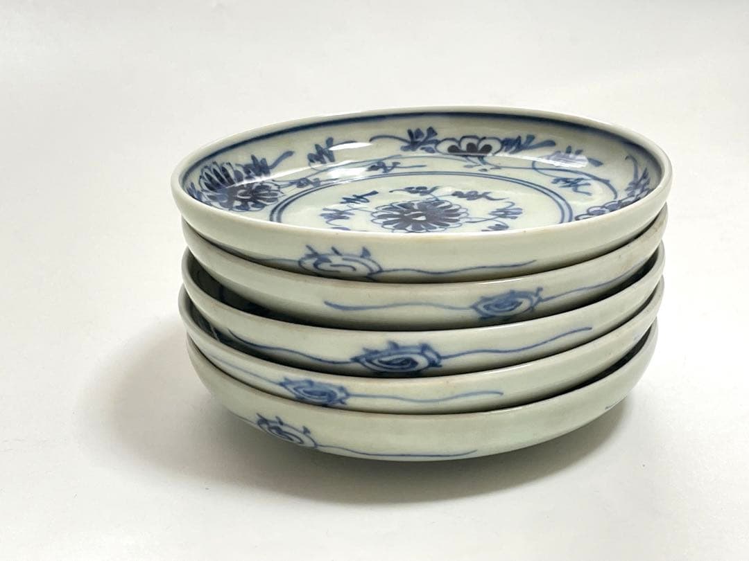 アンティーク　骨董　染付　牡丹唐草文様　小皿　銘々皿　杉緑銘