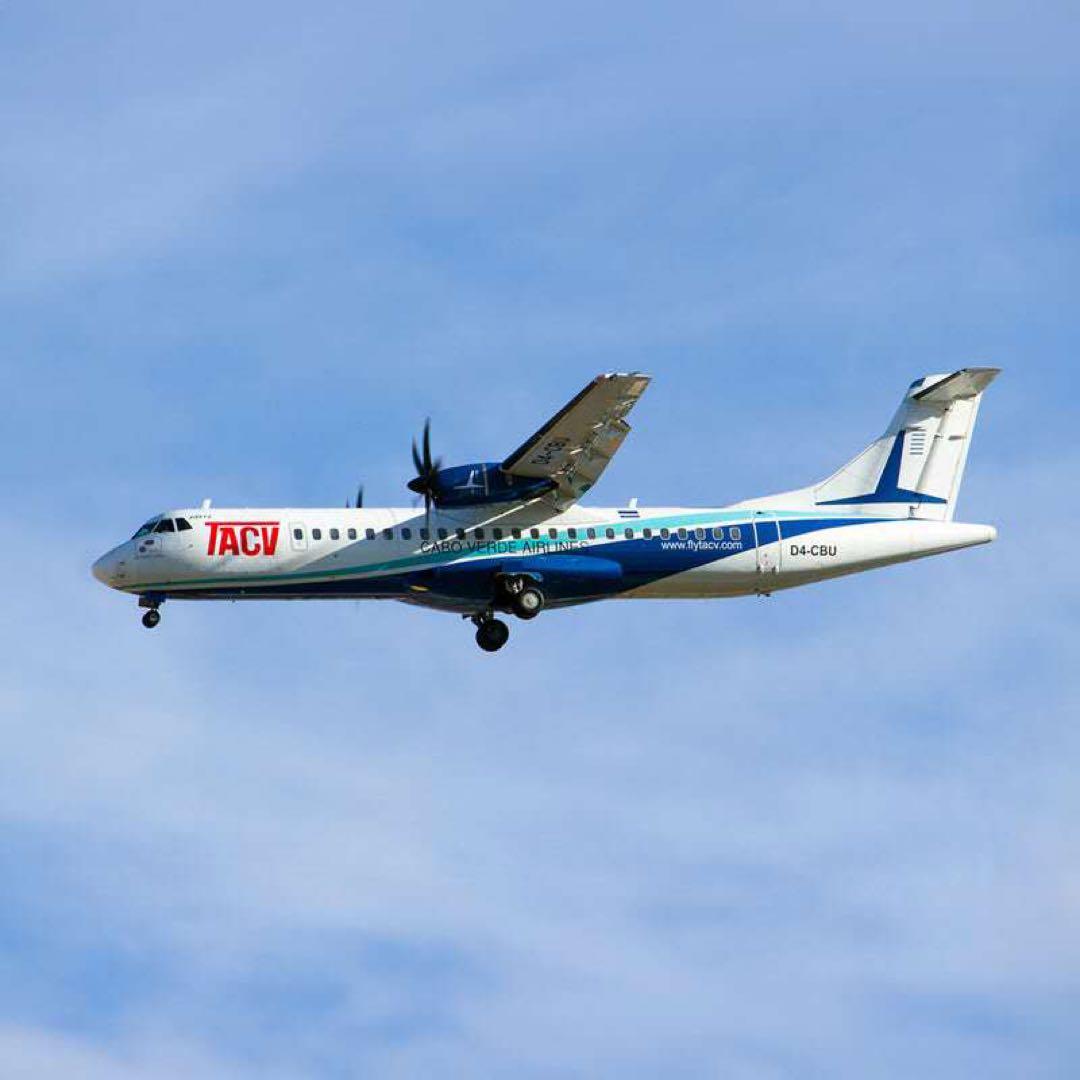 カーボベルデ航空 Aviationtag ATR-72 ぶ厚い コンビ色