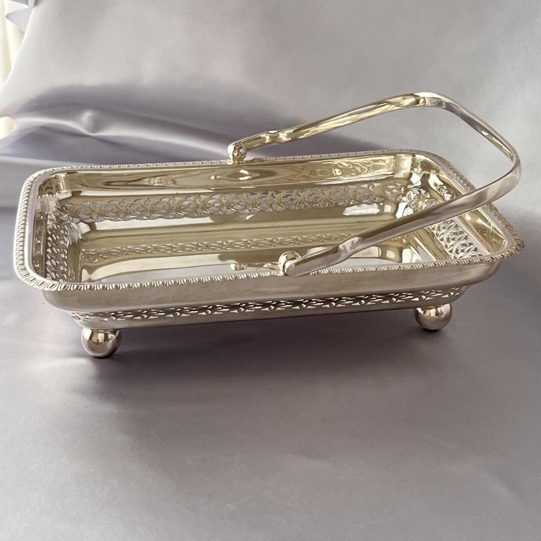 【英国】ピアスのバスケット / フルーツスタンド【シルバープレート】