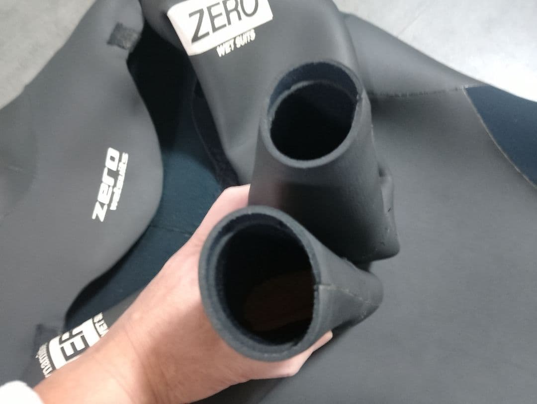 ZERO ウエットスーツ 3㍉エアードーム