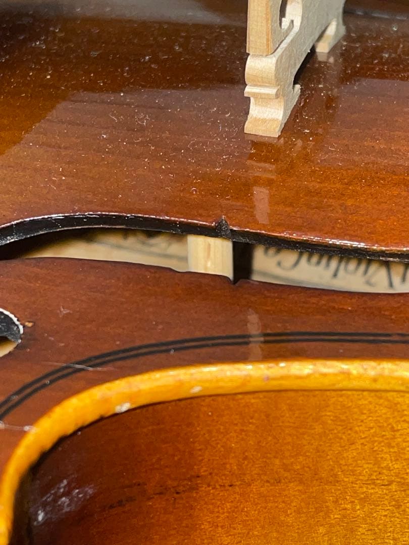 木曽鈴木バイオリン3/4サイズ ケース・弓・マツヤニ・KUN肩当て付き