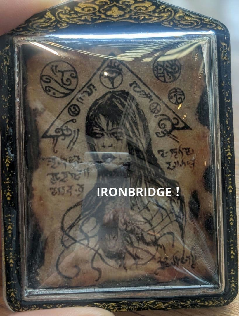 【マンダム】タイのお守りプラクルアン！恋愛運＆幸運アップ！？