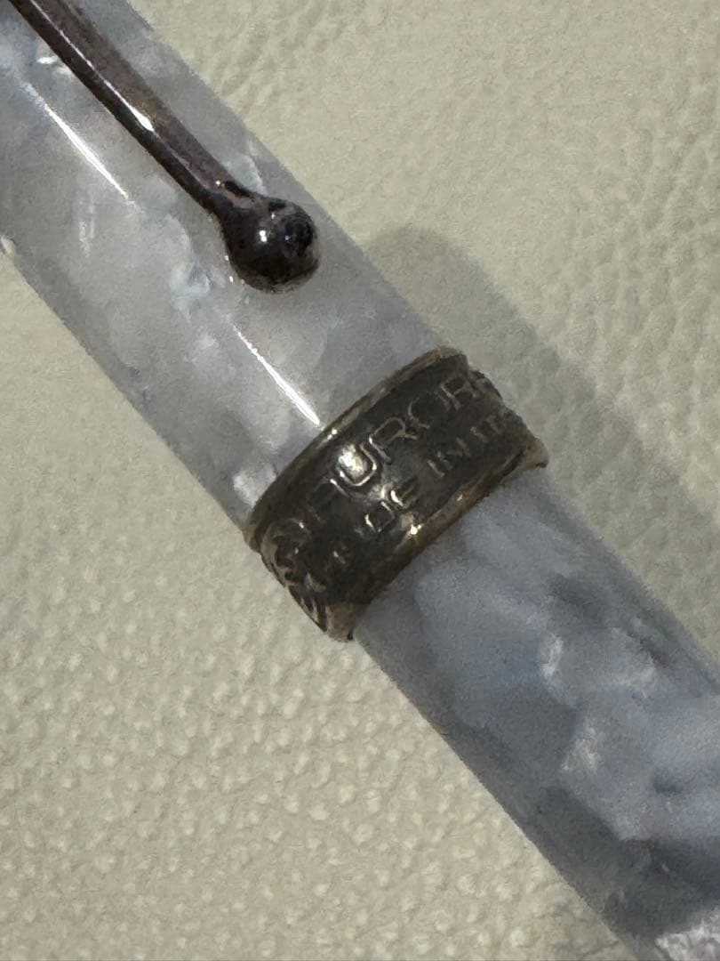 アウロラ　万年筆　オチェアーノ・グラチアーレ・アルティコ