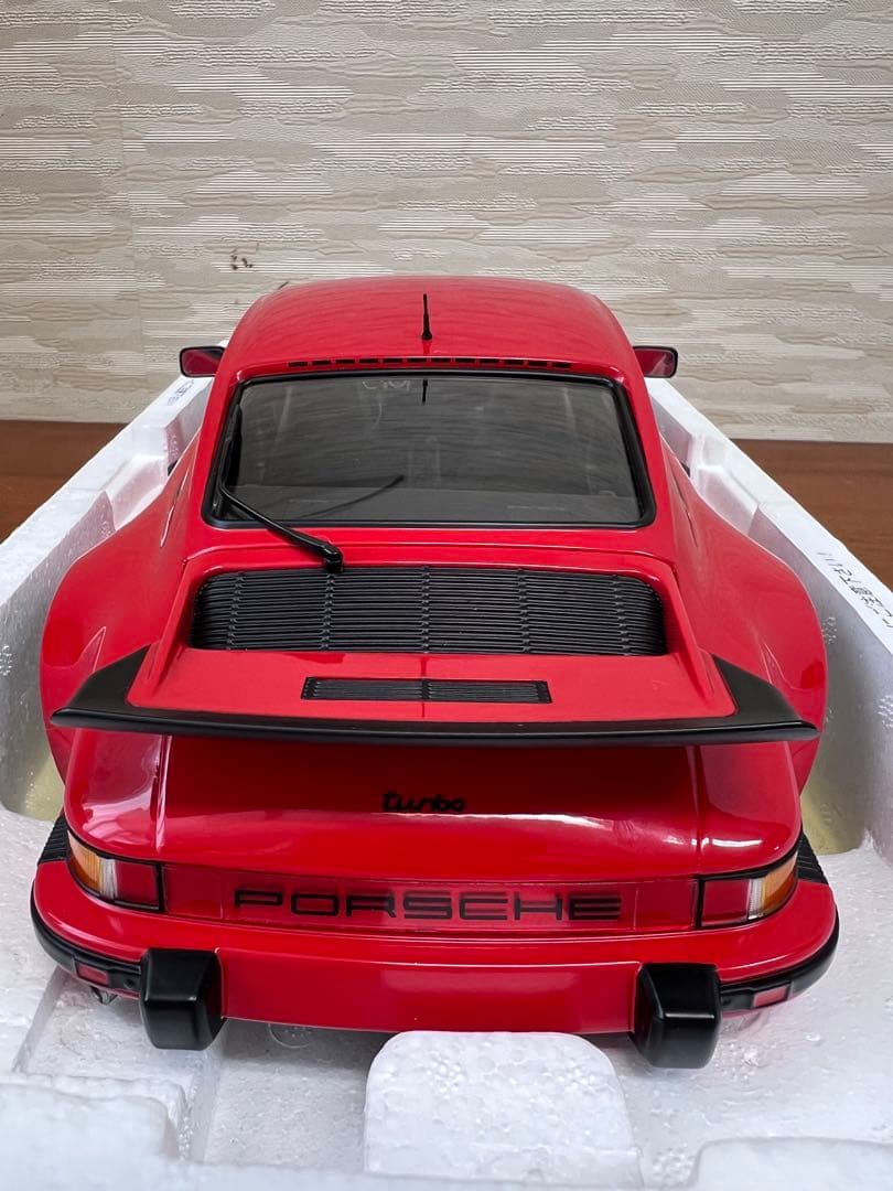 No403ミニカー1/12MINICHAMPS PORSCHE 911turbo