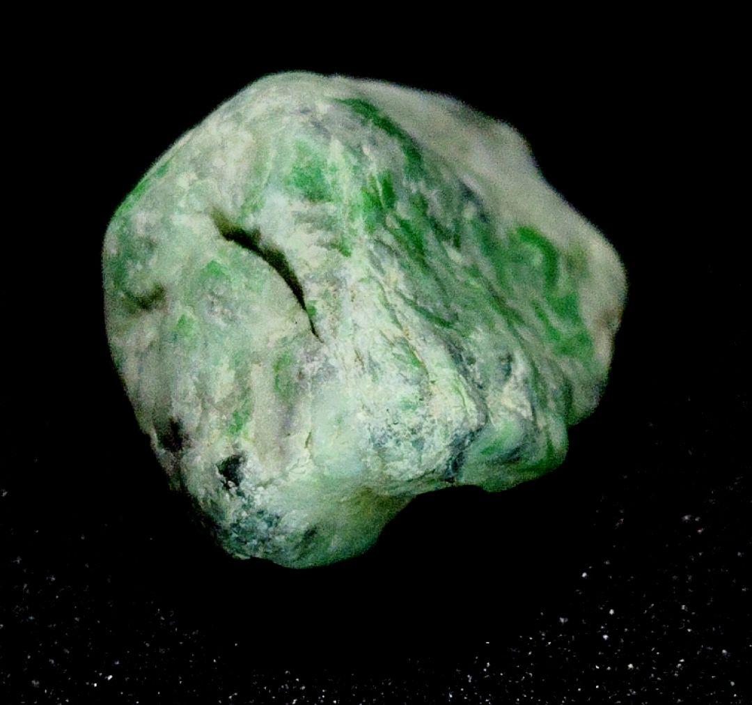 ★翡翠原石★糸魚川硬玉【大所川・転石・川ズレ・ウブ】