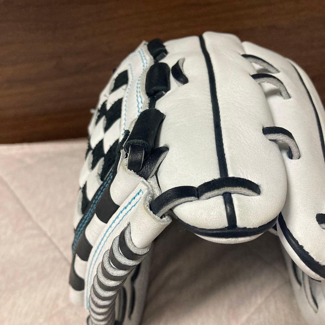 軟式用グローブ