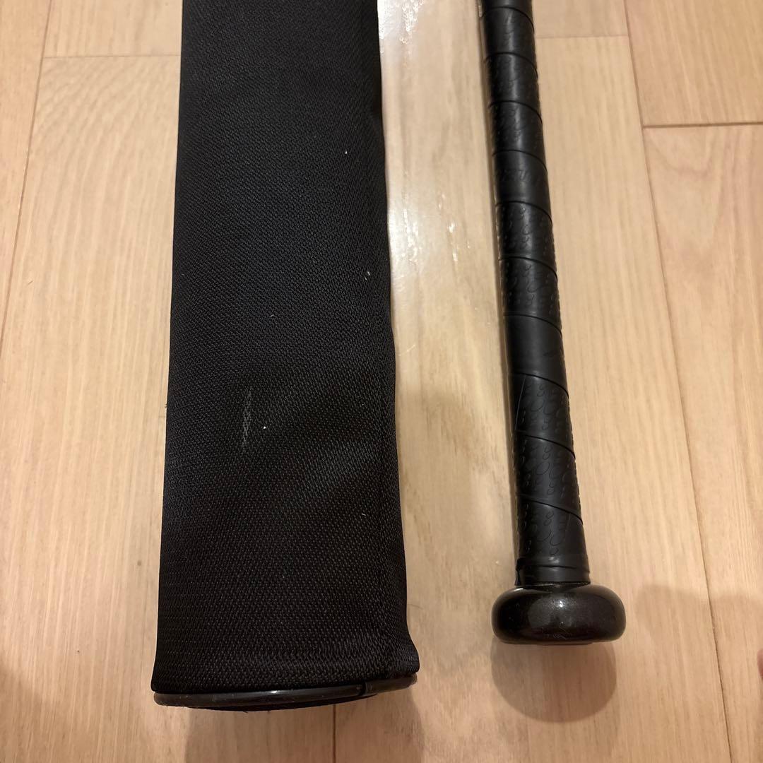 【美品】軟式用バット　ビヨンドマックスNE 83cm ケース付き