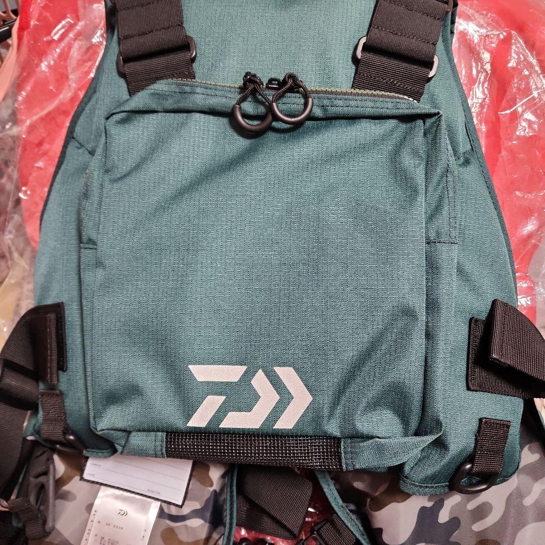 DAIWA フローティングジャケット フリーサイズ グリーン