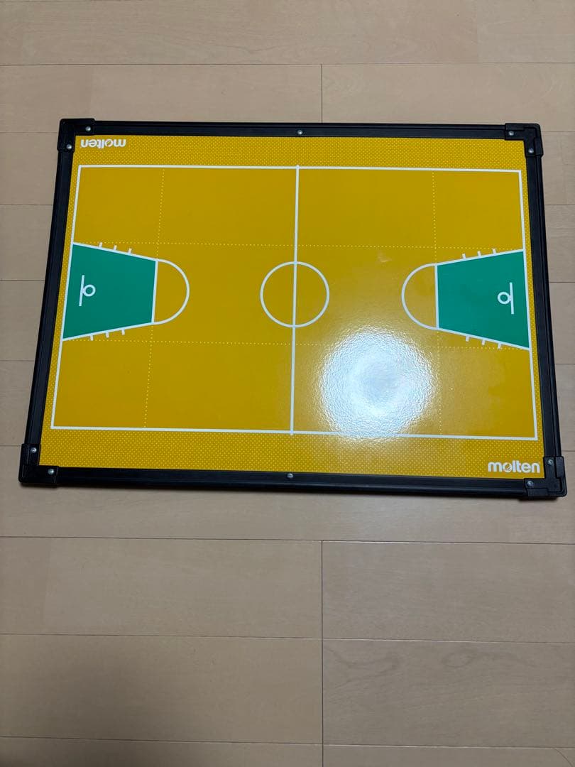 モルテン　立体作戦盤　品番　SB0080 バスケットボール　美品