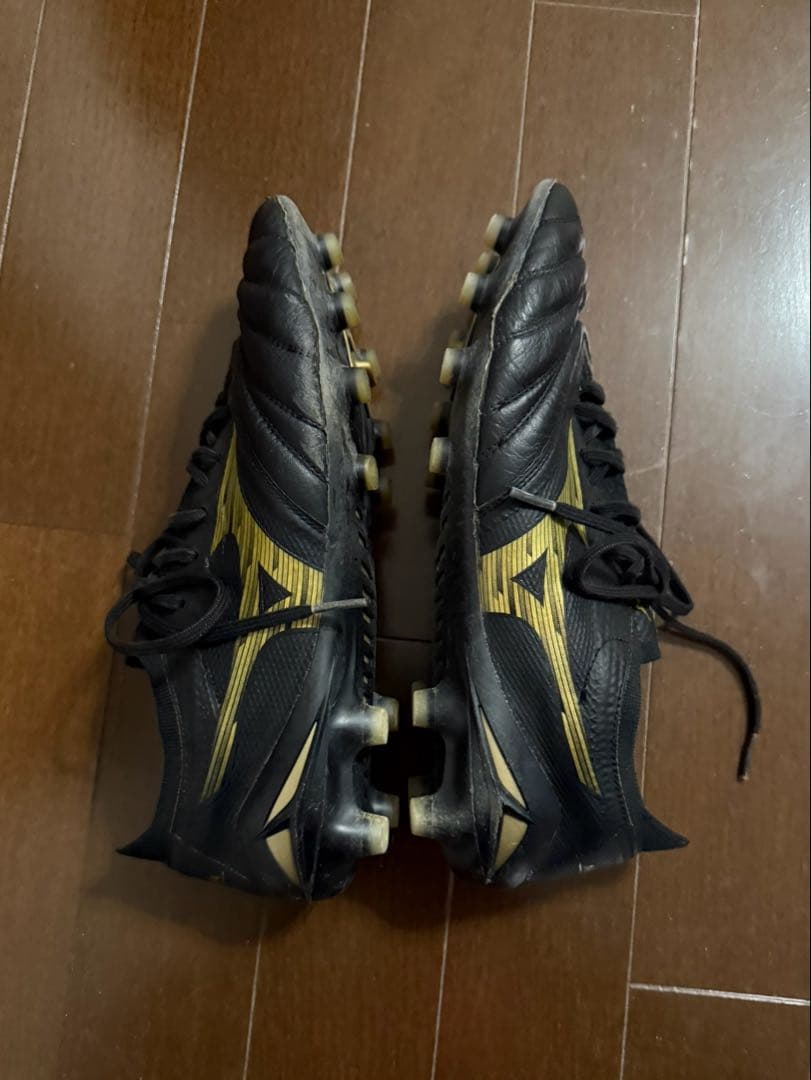 Mizuno サッカーシューズ 黒/金 スパイク