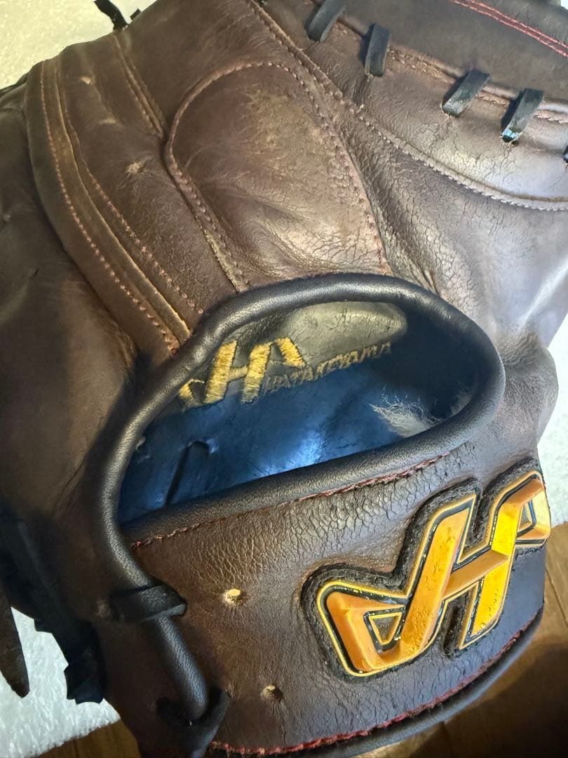 ★即戦力★ ハタケヤマ 一般硬式用 キャッチャーミット 全紐 ウェブ ヘリ革交換